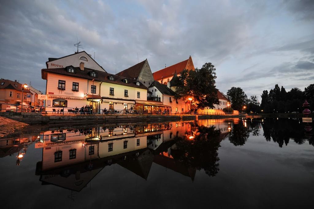 Hotel Klika Чеське Будєйовіце Екстер'єр фото
